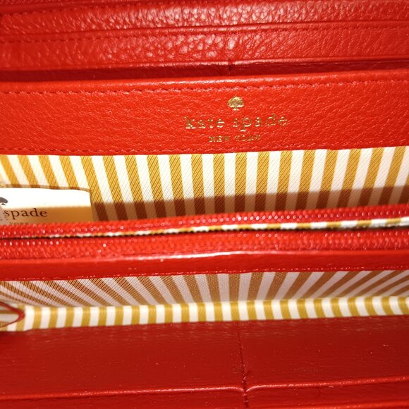 Kate Spade wallet ♠️ - Picture 1 of 8